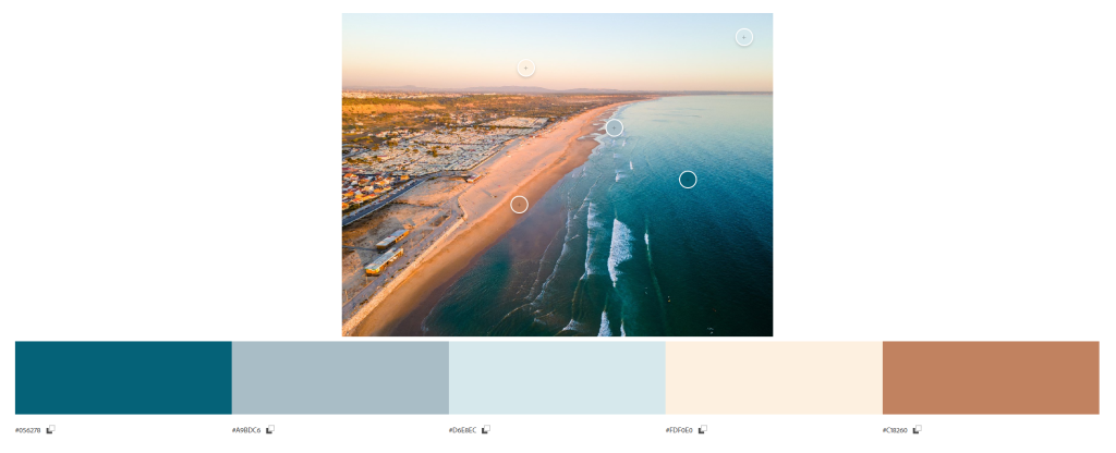 Fotografia apresentando a Paleta de cores no projeto Casas da Costa, localizado em Almada, Portugal.