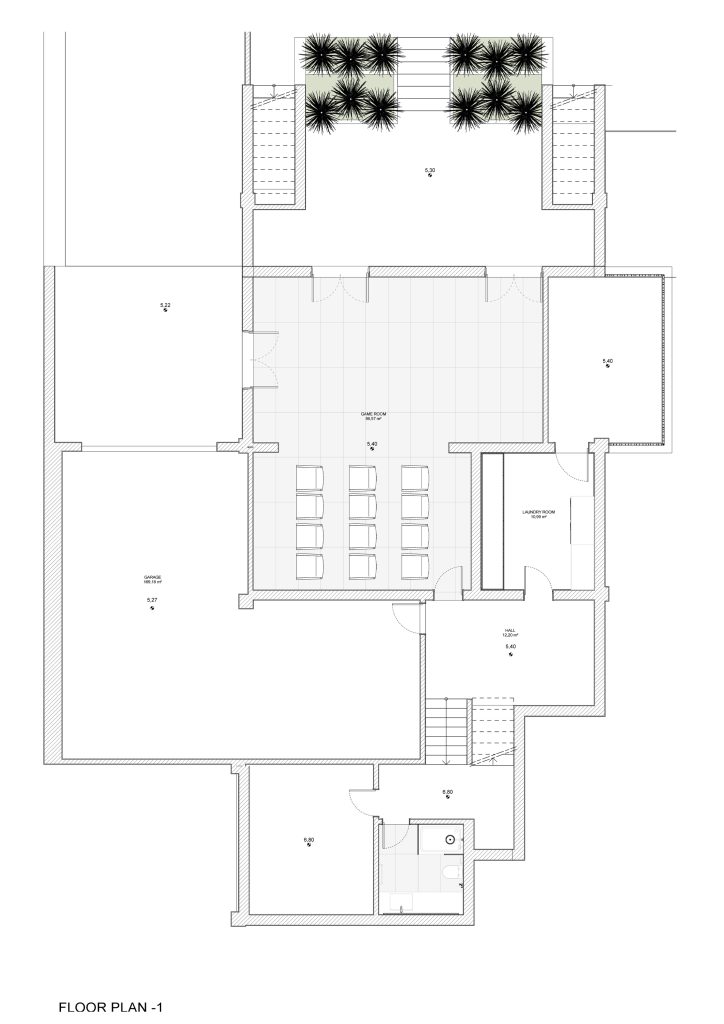 Planta apresentando a Proposta de layout da cave no projeto Florbela Espanca, localizado em Cascais, Portugal.