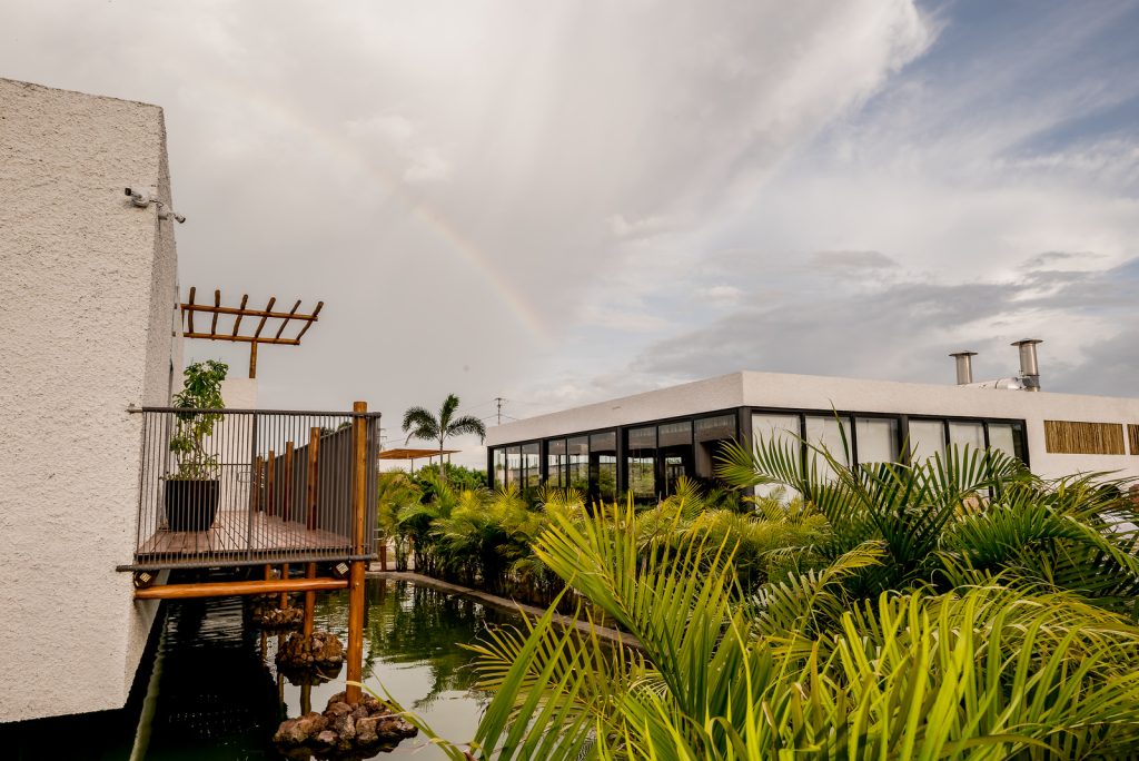 Fotografia apresentando a Área externa e paisagismo no projeto Hotel Nanii, localizado em Rio Grande do Norte, Brasil.