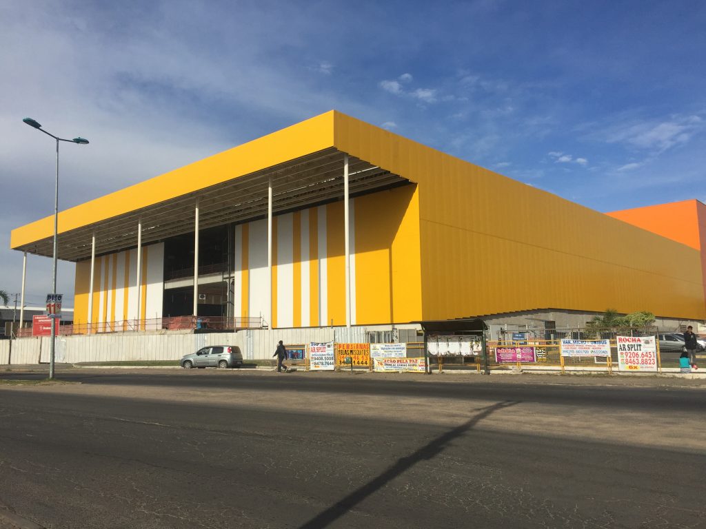 Fotografia apresentando o conceito de Exterior no projeto Praça Alvorada Shopping Center, localizado em Rio Grande do Sul, Brasil.